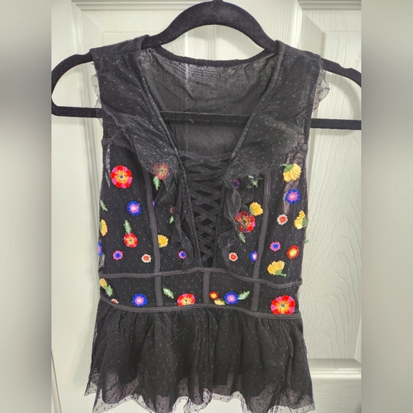 Guess Blouse - Picture 1 of 1